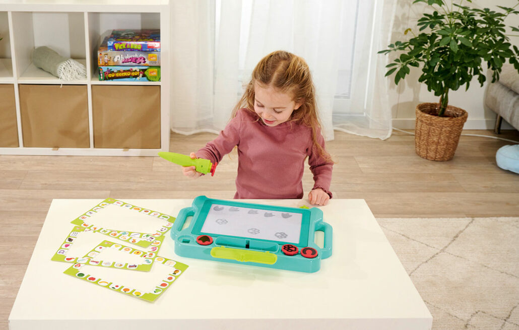 Mit der Stampy Maltafel von Simba Toys können Kinder malen, stempeln, Sounds entdecken und lernen